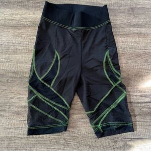 Agnieszka Maciejak Shorts Size Small